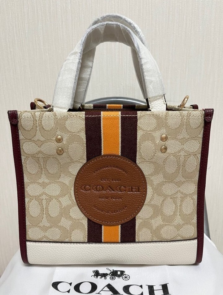 COACH Signature Logo Light Khaki Wine Multi 2way Hand Bag