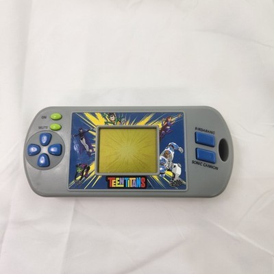 2005 Techno Source Teen Titans Electronic Hand Held Game Sonic Boom Robin