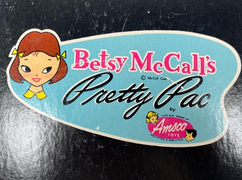 Vintage Betsy McCall’s Pretty Pac Doll Case With Carry Strap 10 1/2” Round - Picture 12 of 13