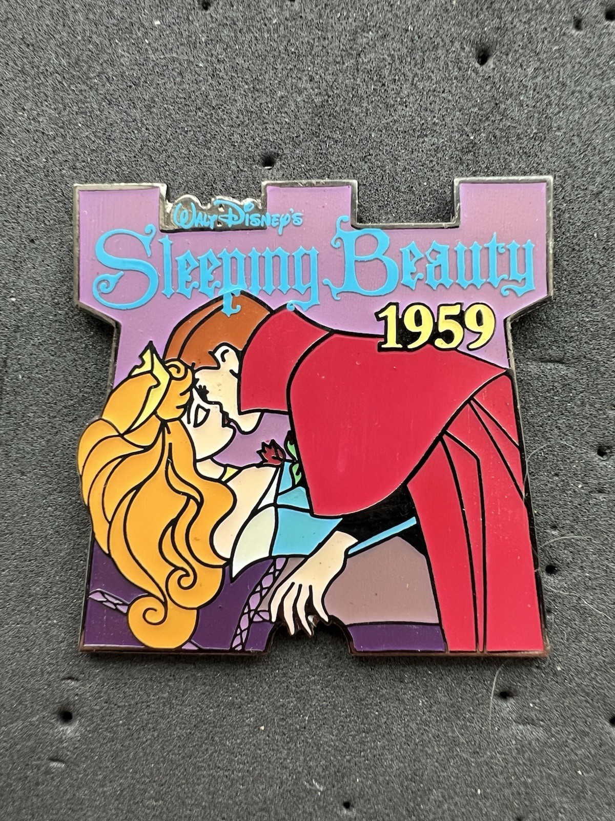 Disney Pin - Disney Countdown to the Millennium Series #44 Sleeping Beauty Pin