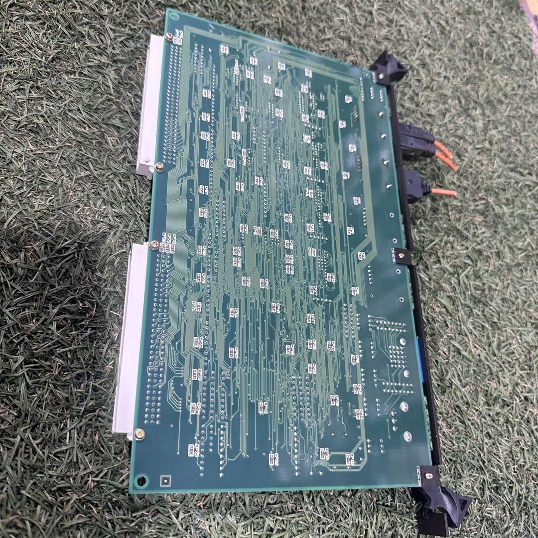 マザーボード Okuma Opus7000 TFP Board E4809-045-159-B s-l400.jpg