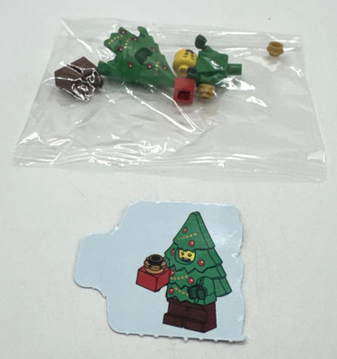 Lego CIty 2025 Advent Calendar Individual Figure 17 Christmas Tree