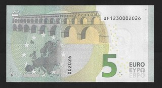 Billet de 5 EUROS NEUF 0002026 Christine Lagarde