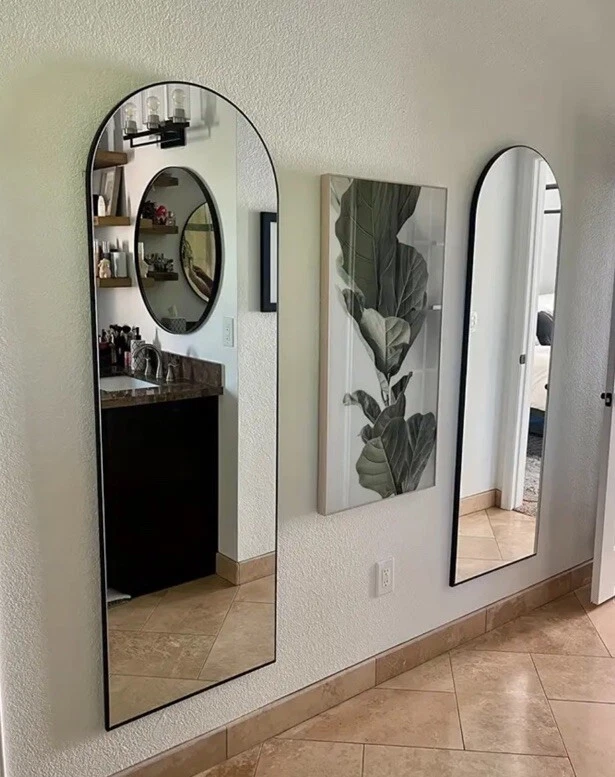 Grand miroir sur pied Arqué cadre en métal noir - Photo 4/4