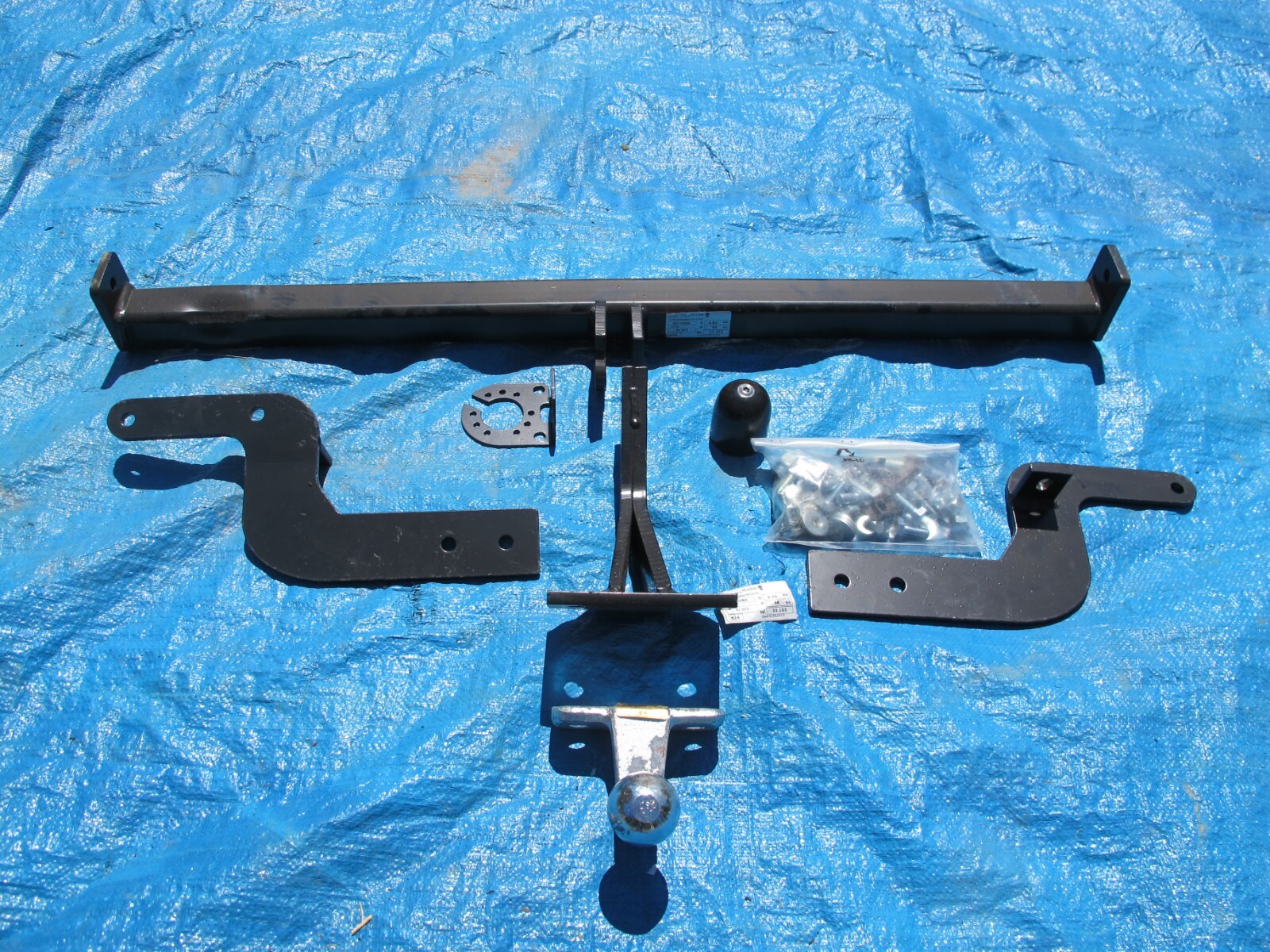Attelage Siarr Westfalia pour Peugeot 207 SW idéal porte-vélos