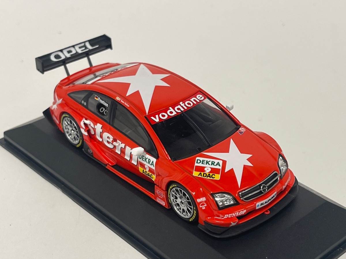 1/43 Minichamps Opel Vectra GTR DTM 2004 OPC Phoenix