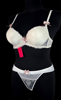 BH Set Brüste vergrößert. Push-Up BH Cup 75C Mit String Gr.  M