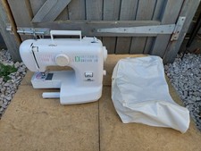 Victoria 270B Electric Sewing Machine White Portable 