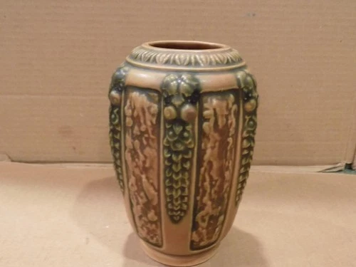Roseville Pottery Florentine I Pattern 5 1/4" Vase 1920's