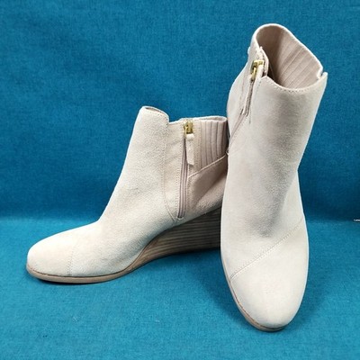 TOMS Beige Suede Leather Zip Up Wedge Ankle Bootie Heels Women's Size 9.5