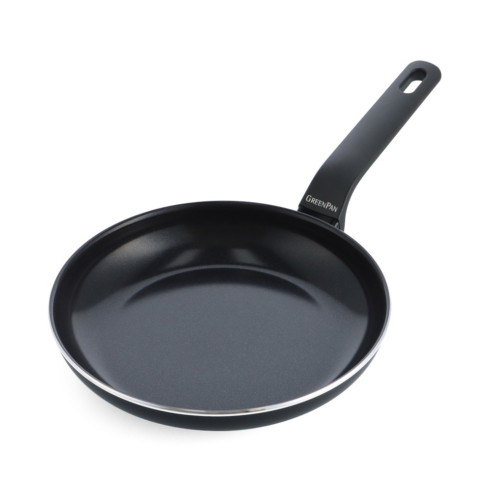 Poêle Essence GreenPan 24 cm en aluminium pour préparer vos repas sains en duo