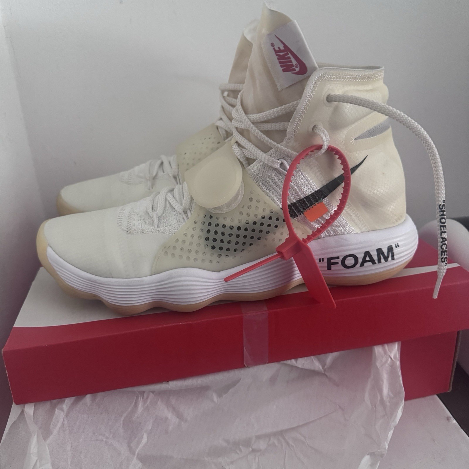 Nike React OFF-WHITE Flyknit Hyperdunk 2017 Train… - image 3