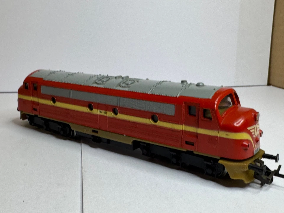 TT BTTB Bahnen Nohab Diesellok der MAV - Bild 4 von 4