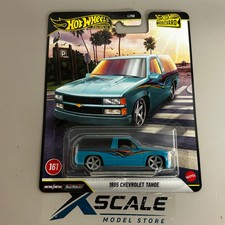 Premium Hot Wheels 1/64 Boulevard 1995 Chevrolet Tahoe