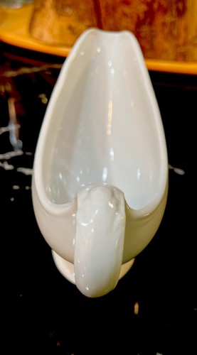 Home Porcelain Ceramic Gravy Boat Saucier Sauce Boats with Pour and Fewer Drips - Picture 3 of 7