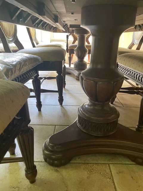 solid wood furniture dining room - Image 3 of 4