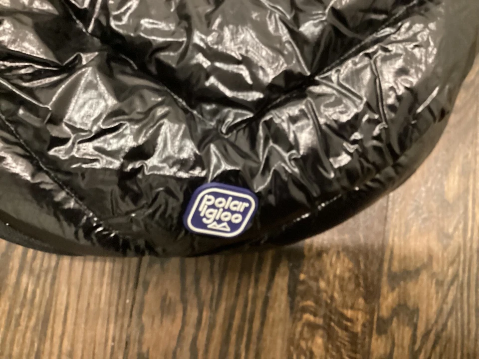 Forro de carro cálido iglú polar 7 a.m. Foto 3 de 4