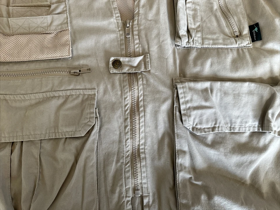 Walkabout Safari Vest Men’s L Tan Pockets Fishing Hunting Outdoor Tactical Khaki - Image 4 of 4