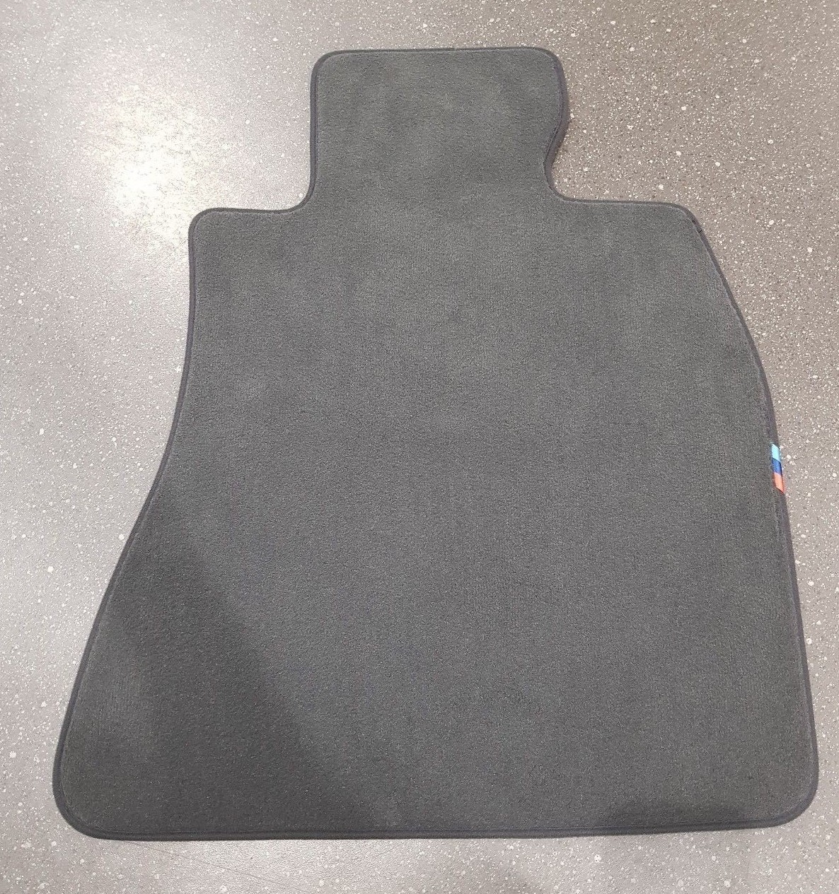 BMW Genuine Front Rear Floor Mats 4 Pieces Velours Anthracite RHD 