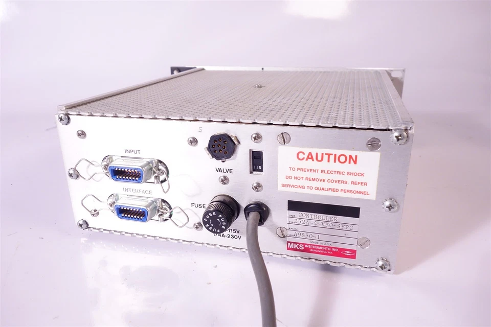 MKS Baratron 252A MSO-4 Controller 252A-4 - Image 2 of 2