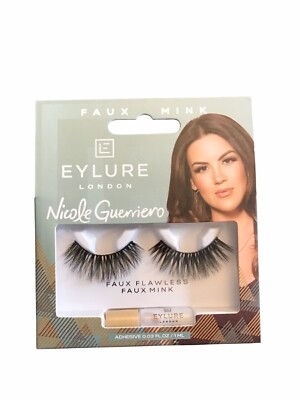 EYLURE London VOLUME  1 Pair of Faux Lashes Flawless