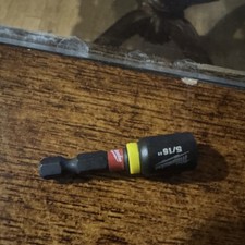 Milwaukee Magnetic 5/16 Hex Nut Driver Steel ...