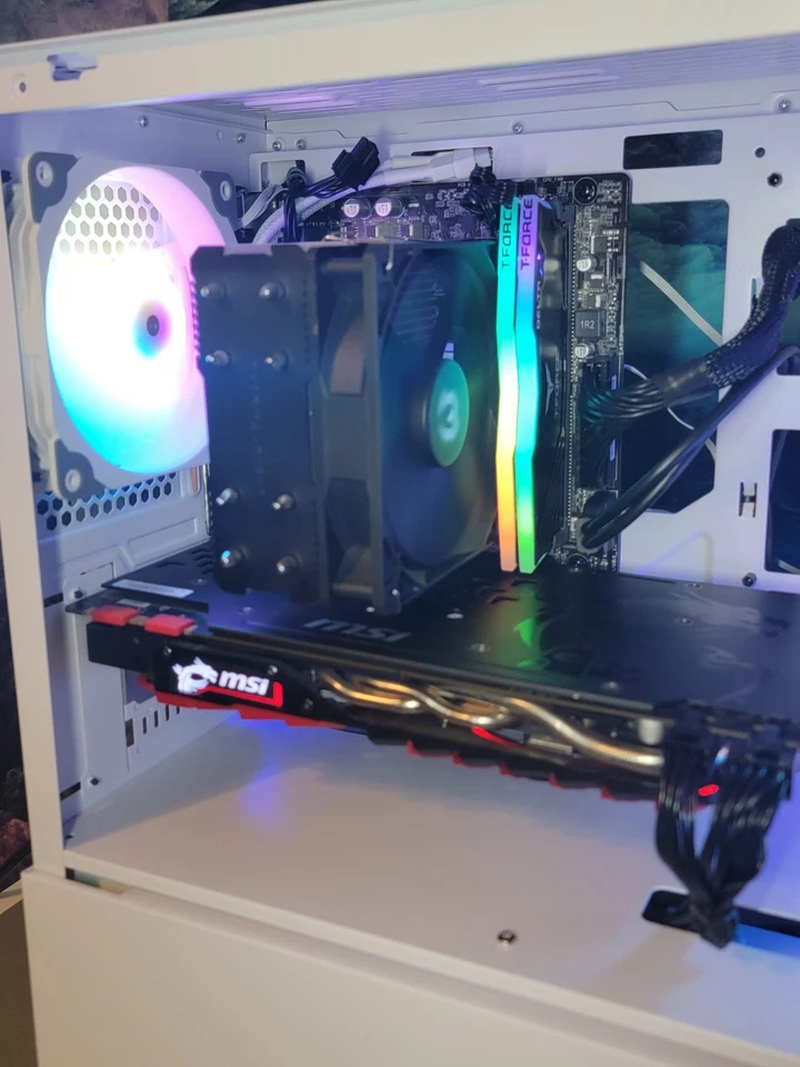 MSI GTX 1070 8GB + Intel I7 6700 PC Build #32 - Image 2 of 4