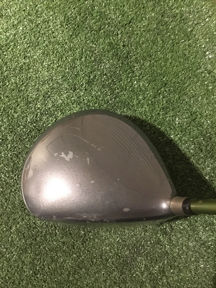 Cleveland Launcher 460 Titanium 9.5* Driver Regular Aldila NV 65g Graphite 44.5” - Image 4 of 4