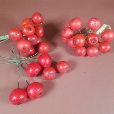 Vintage Millinery Berry Rose Hips Fruit Collection Red Czechoslovakia Lot Of 31