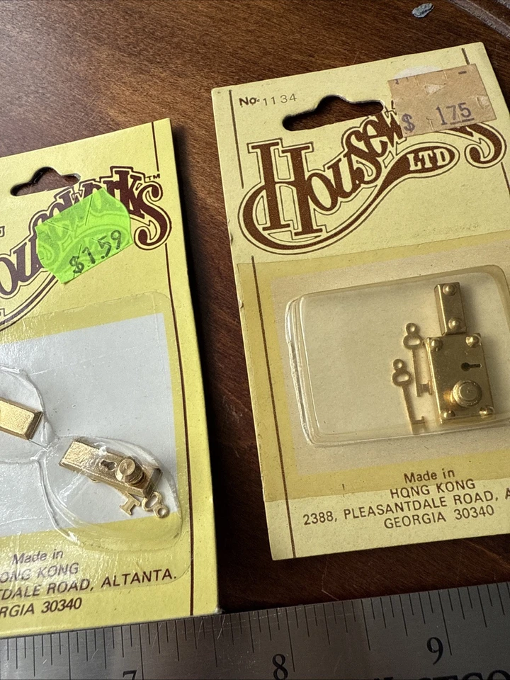 Vintage Dollhouse, Miscellaneous Door Locks, Handles And Hinges ￼ - Image 3 of 4