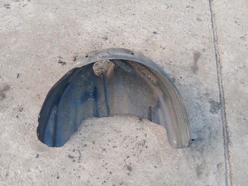 VW Polo 9N Radhausschale Radschale Kotflügel hinten rechts 6Q0810972 A