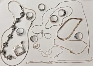 STERLING SILVER JEWELRY LOT 2.78 TROY OZ