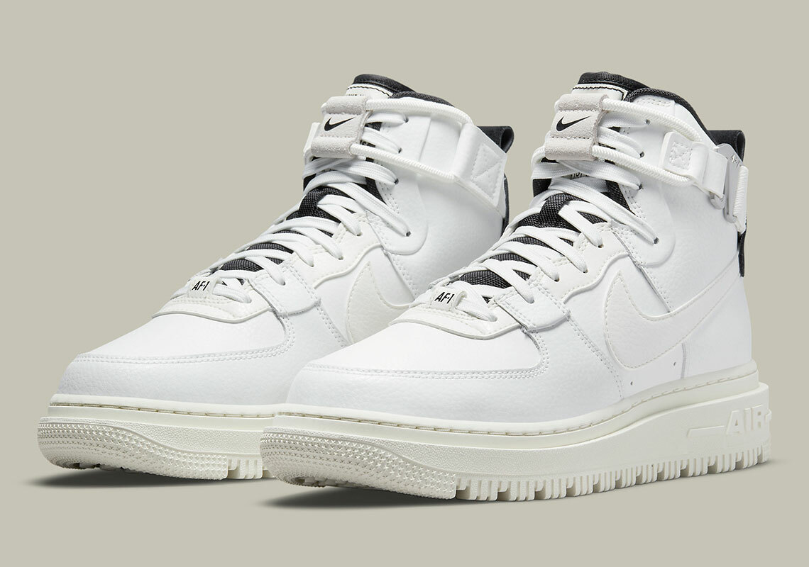 Women's Nike Air Force 1 High Utility 2.0 Summit White Black Women's Nike Air Force 1 High Utility 2.0 Summit White Black