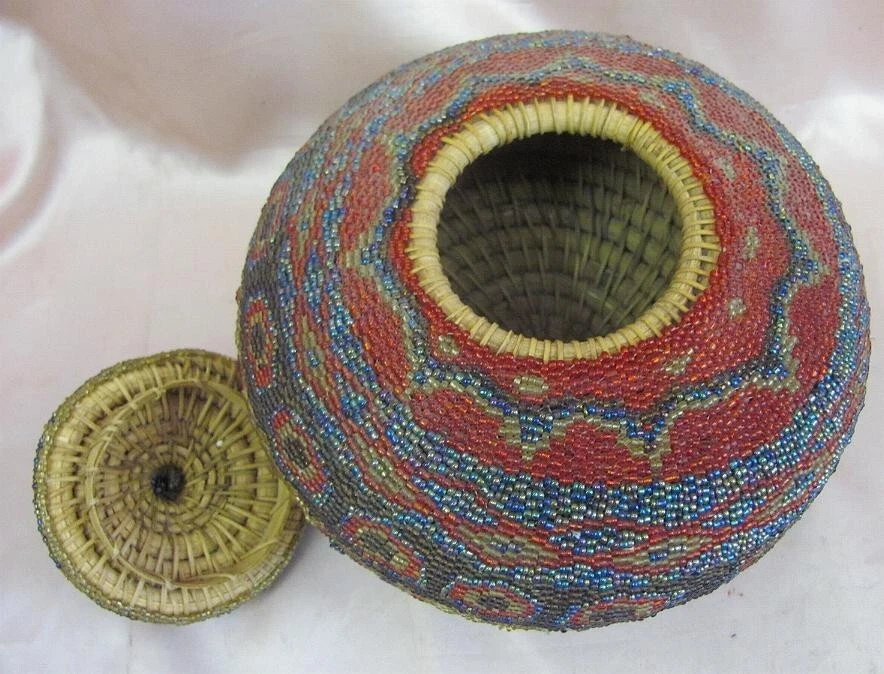 ANTIGUA OTOMANA MUSULMANA ISLÁMICA JOYERÍA BARATIJA CAJA DE CUENTAS CUENTAS DE VIDRIO RARA Foto 4 de 4