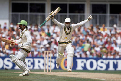 Pakistan batsman Aamer Sohail celebrates after hitting the wi- Old Cricket Photo