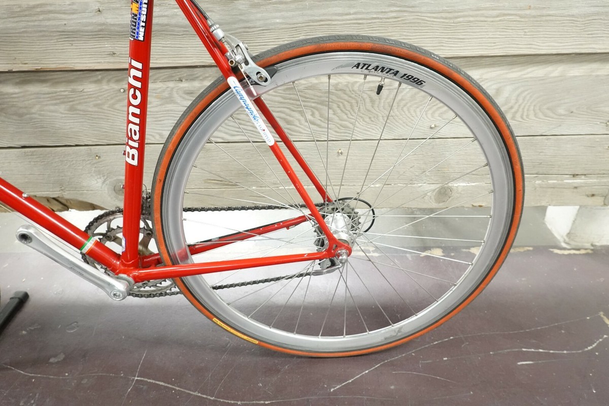 Bianchi Campione D'italia Road Bike 57cm Campagnolo Mirage Bianchi Campione D'italia Road Bike 57cm Campagnolo Mirage