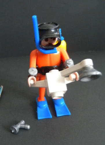 Vintage Playmobil 3901 Scuba Diver with Camera Under Water World Complete