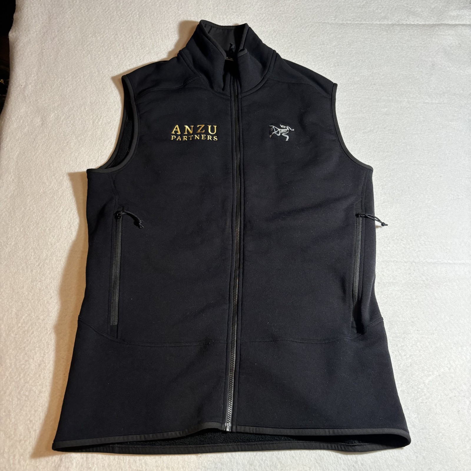 Arc'teryx Kyanite Gilet Uomo Medium Nero Anzu Partners Pile Giacca Softshell