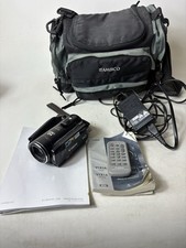Canon VIXIA HF20 High Definition Flash Media Camcorder Bag/ Charger/ Remote