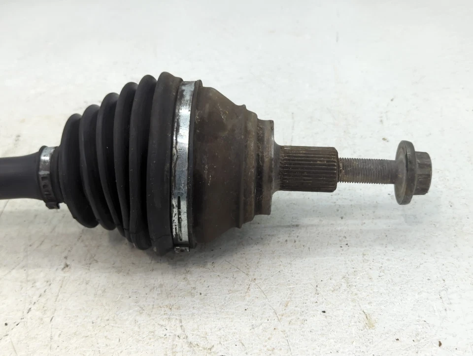 Volkswagen Golf 2015-2019 eje pasajero delantero CV C/V UYHT1 Foto 2 de 4