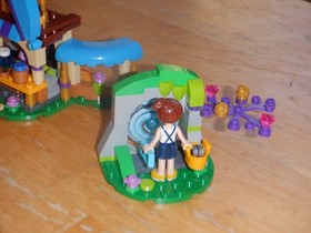 LEGO Elves: The Capture of Sophie Jones (41182) used complete w/instructions