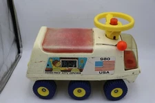 Vintage 1970’s Fisher Price #980 Explorer 6 Wheel ATV Ride On Toy Vehicle