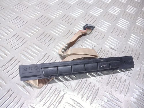 BMW 1 E82 E88 2011 Schalter Antriebsschlupfregelung ASR 6970912 UST92930