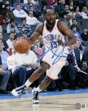 James Harden Rookie Cards and Autograph Memorabilia Guide 46