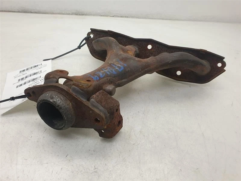 Colector de escape 1,5 L hatchback motor 1NZFE compatible con 12-19 YARIS Foto 3 de 4