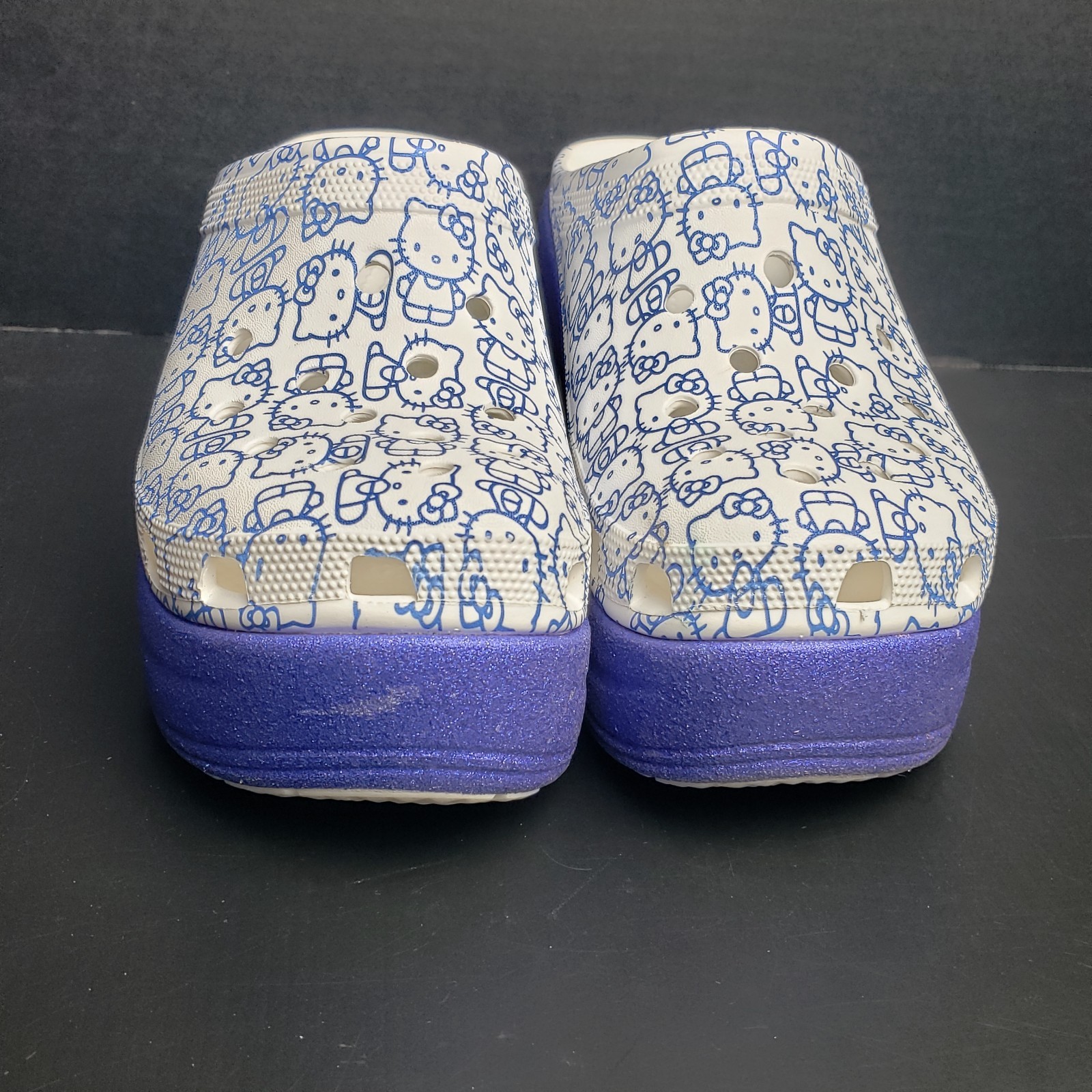 Crocs 209451 Hello Kitty Platform Clogs White/Blu… - image 2