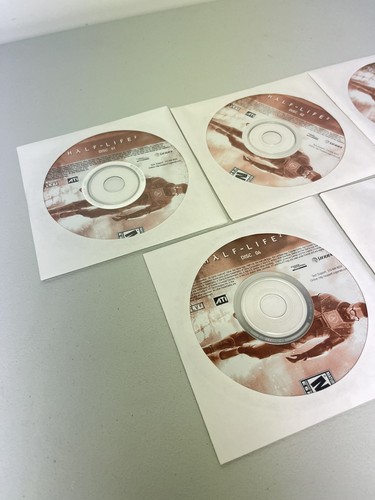 Half-Life 2 PC-CD Rom 2004 Game With 5 Discs - Good Condition No Ref Card - Picture 8 of 13
