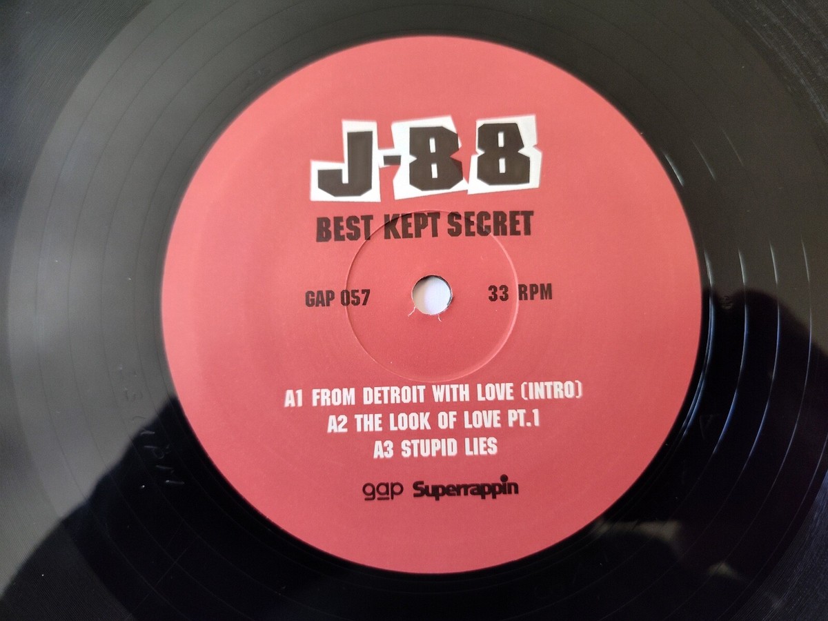 J-88 BEST KEPT SECRET 2LP レコード ODItNzY2Mi5qcGVn.jpeg