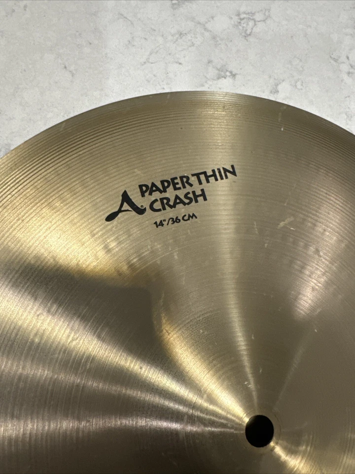 Zildjian / A Paper Thin Crash 14 pulgadas excelente Foto 4 de 4
