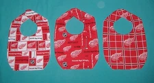 .NEW handmade BABY BIB DETROIT RED WINGS HOCKEY TEAM  SHIP DISCOUNTS